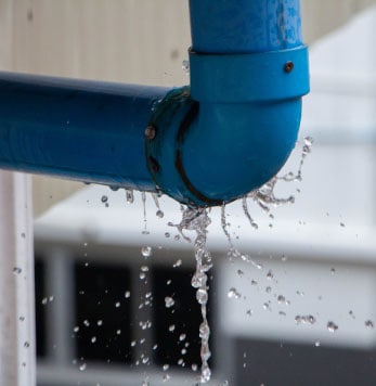 Overflowing storm water down pipe