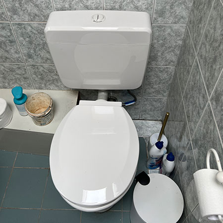 Toilet